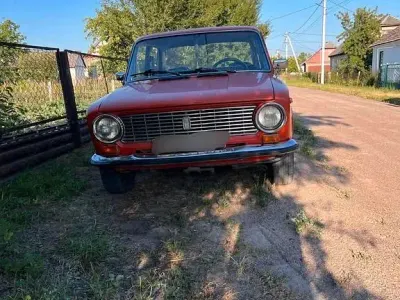 Gebraucht Lada 1200 107 PS (78 kW) 1985 Rot Limousine