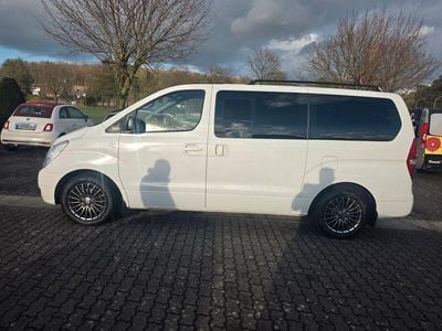 Usata Hyundai H-1 170 CV (125 kW) 2012 Bianco Monovolume