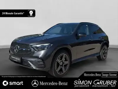 Używany Mercedes GLC400d AMG 252 KM (185 kW) 2024 Szary SUV