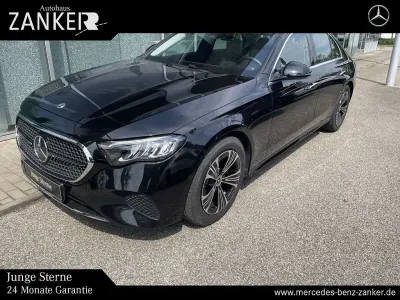 Gebraucht Mercedes E220 Avantgarde 197 PS (144 kW) 2025 Lack obsidianschwarz Limousine