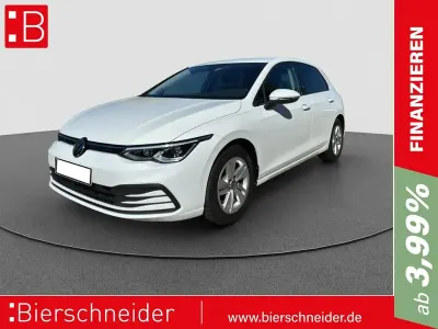 Usata VW Golf VIII Life 150 CV (110 kW) 2023 Bianco Berlina