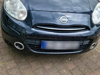 Gebraucht Nissan Micra 80 PS (58 kW) 2012 Schwarz Kleinwagen