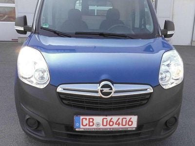 Gebraucht Opel Combo Selection 95 PS (69 kW) 2018 Blau Van / Kleinbus