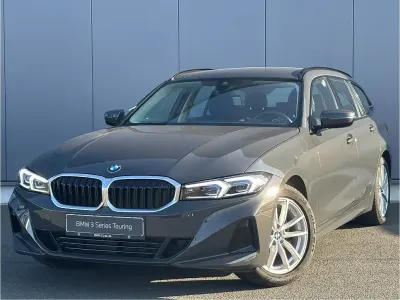 Gebraucht BMW 318 150 PS (110 kW) 2023 Grau Limousine