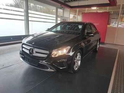 Mercedes GLA220