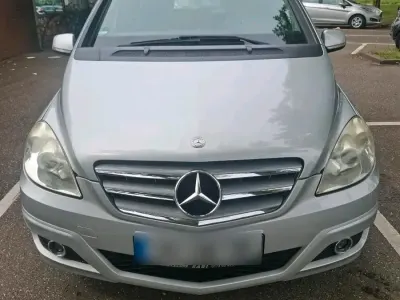 Gebraucht Mercedes B170 116 PS (85 kW) 2009 Silber Van / Kleinbus