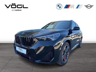 Neu BMW X1 M Sport 163 PS (119 kW) 2026 Black sapphire SUV
