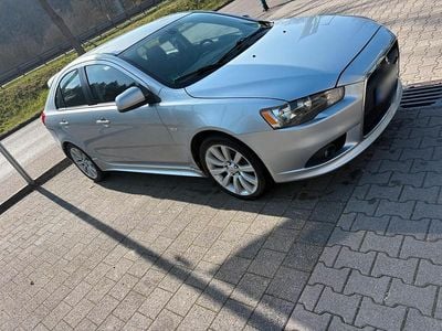 Gebraucht Mitsubishi Lancer 140 PS (102 kW) 2009 Silber Kombi