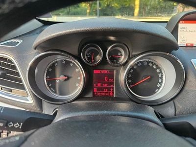 Weiß Gebraucht 2015 Opel Mokka Edition SUV | 11.500 € (Fairer Preis)