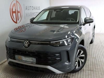 Neu VW Tayron Life 150 PS (110 kW) 2025 Delfingrau metallic SUV