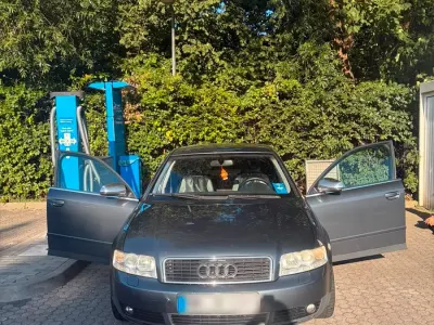 Gebraucht Audi A4 218 PS (160 kW) 2002 Grau Limousine
