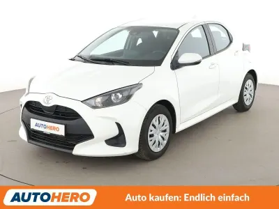 Gebraucht Toyota Yaris Comfort 72 PS (52 kW) 2022 Weiß Kleinwagen