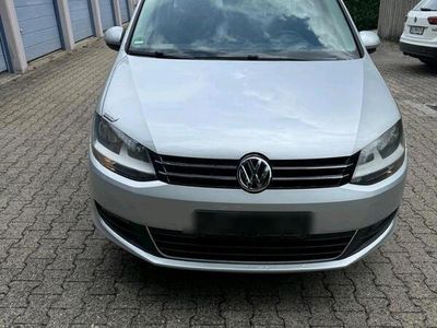 VW Sharan