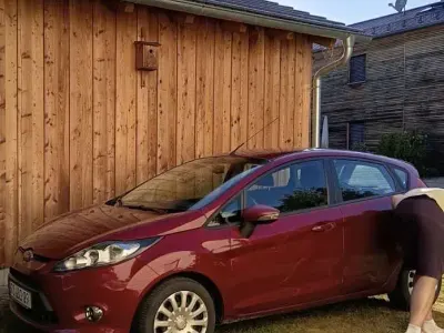 Gebraucht Ford Fiesta 90 PS (66 kW) 2011 Kleinwagen