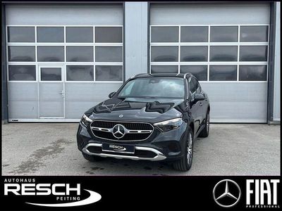 Gebraucht Mercedes GLC200 204 PS (150 kW) 2024 Grau SUV