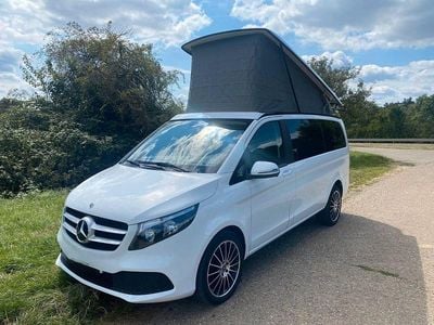 Mercedes V220