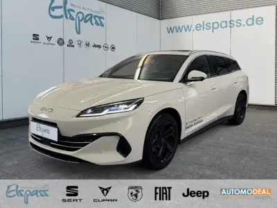 Neu BYD Seal Comfort 212 PS (155 kW) 2026 Beige Kombi