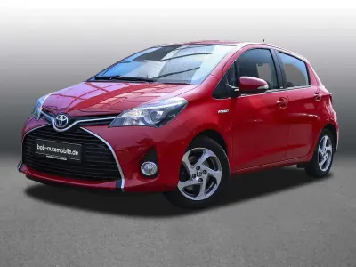 Gebraucht Toyota Yaris Hybrid Edition-S 75 PS (55 kW) 2017 Super red 5 Kleinwagen