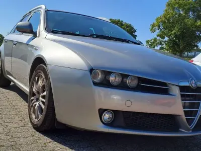 Gebraucht Alfa Romeo 159 136 PS (100 kW) 2015 Grau Kombi