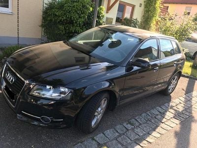 Usata Audi A3 105 CV (77 kW) 2012 Nero Utilitaria