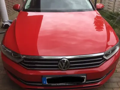 Używany VW Passat Comfortline 120 KM (88 kW) 2018 Czerwony Kombi