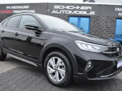 Gebraucht VW Taigo Life 110 PS (80 kW) 2023 Schwarz (deep black perleffekt) SUV