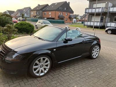 Audi TT Roadster
