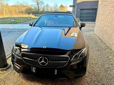 Gebraucht Mercedes E220 AMG line 194 PS (142 kW) 2020 Schwarz Cabrio