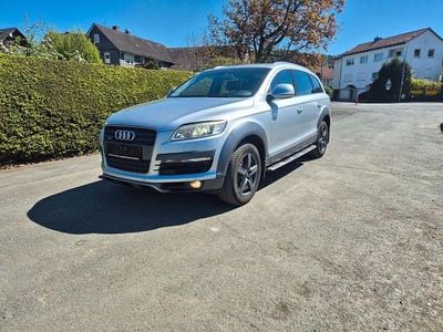 Second-hand Audi Q7 232 CP (170 kW) 2006 Argintiu SUV