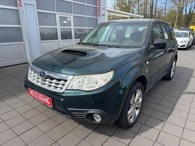 Usata Subaru Forester Active 147 CV (108 kW) 2011 Verde SUV