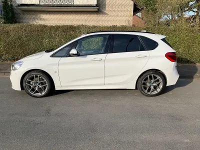 Usata BMW 220 Active Tourer Sport Line 190 CV (139 kW) 2017 Bianco Monovolume