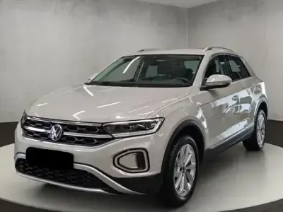 Neu VW T-Roc Cabriolet Comfortline 150 PS (110 kW) 2025 Andere SUV