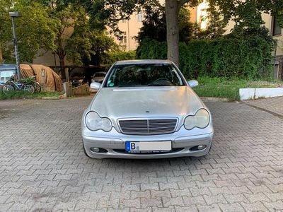 Mercedes C180