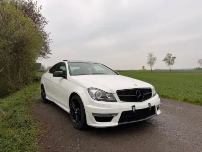 Gebraucht Mercedes C350 306 PS (225 kW) 2014 Weiß Coupé