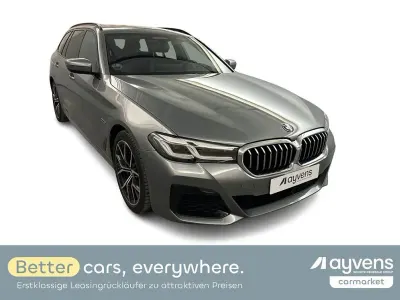 Gebraucht BMW 530e Sport Line 184 PS (135 kW) 2023 Grau Kombi
