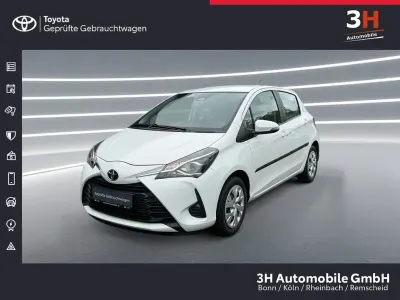 Gebraucht Toyota Yaris Comfort 111 PS (81 kW) 2019 Weiß Limousine