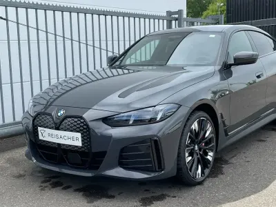 Neu BMW i4 Comfort Edition 294 kW (401 PS) 2026 Bmw individual dravitgrau metal Limousine