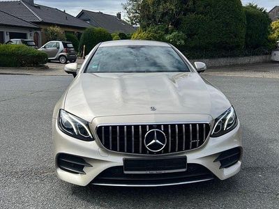 Mercedes E200