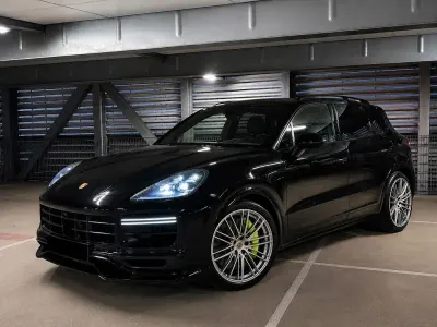 Occasion Porsche Cayenne Turbo S 680 PK (500 kW) 2022 Zwart SUV