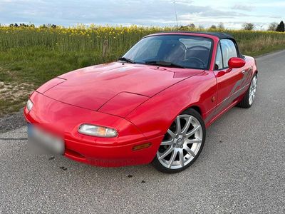 Second-hand Mazda MX5 106 CP (77 kW) 1990 Roșu Cabrio