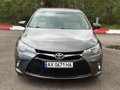 Gebraucht Toyota Camry 2017 Gelb Limousine
