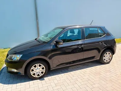 Gebraucht Skoda Fabia Ambition 75 PS (55 kW) 2016 Schwarz Limousine