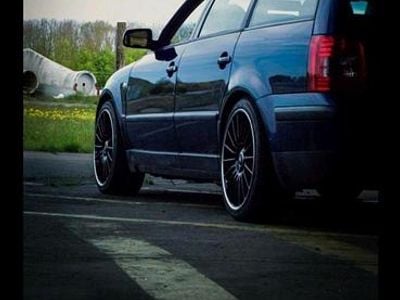 Second-hand VW Passat 90 CP (66 kW) 2000 Albastru Break