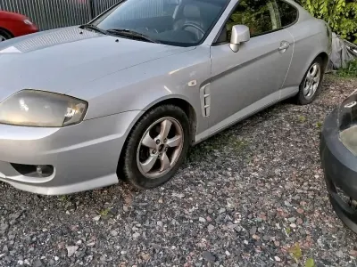 Gebraucht Hyundai Coupé 140 PS (102 kW) 2005 Silber Coupé