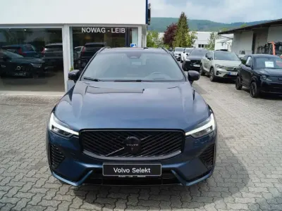 Gebraucht Volvo XC60 184 PS (135 kW) 2025 SUV