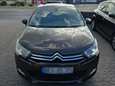 Gebraucht Citroën C4 156 PS (114 kW) 2014 Braun Limousine
