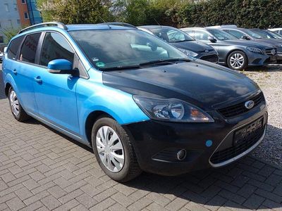 Second-hand Ford Focus Style 101 CP (74 kW) 2009 Albastru Berlinǎ