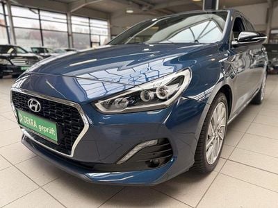 Gebraucht Hyundai i30 Passion Plus 140 PS (102 kW) 2018 Blau Kombi
