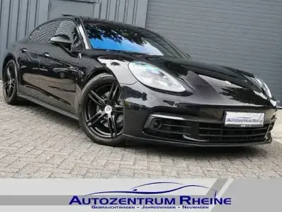 Gebraucht Porsche Panamera 4S 441 PS (324 kW) 2017 Schwarz Kleinwagen