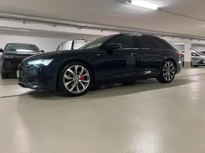 Gebraucht Audi A6 Comfort 204 PS (150 kW) 2022 Blau Kombi